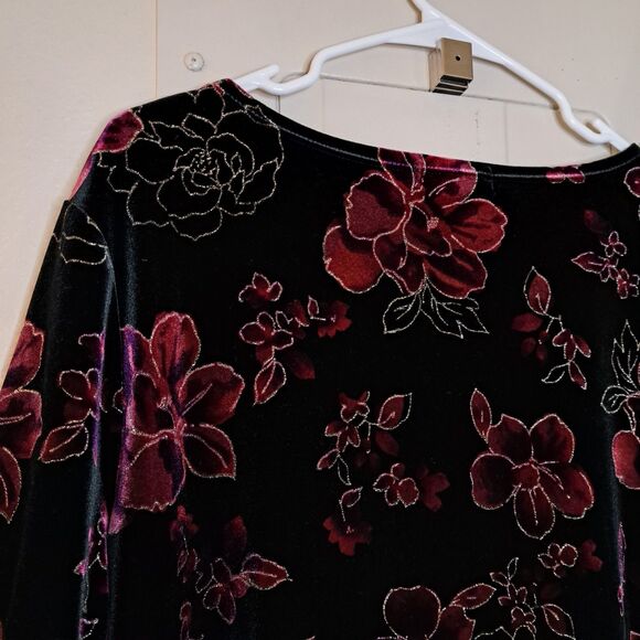 Notations Woman Soft Velvet Top Sparkle Floral Pattern Size Plus 1X Short Sleeve - Picture 9 of 9